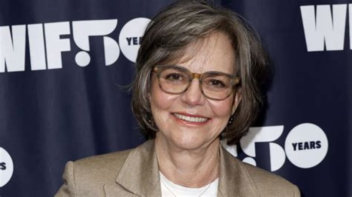 What is Sally Field’s Net Worth? Everything To Know