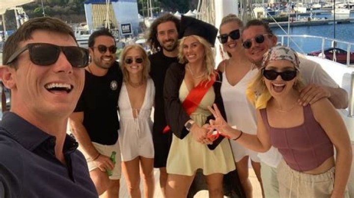 When is Below Deck Sailing Yacht Season 3 finale and reunion show?