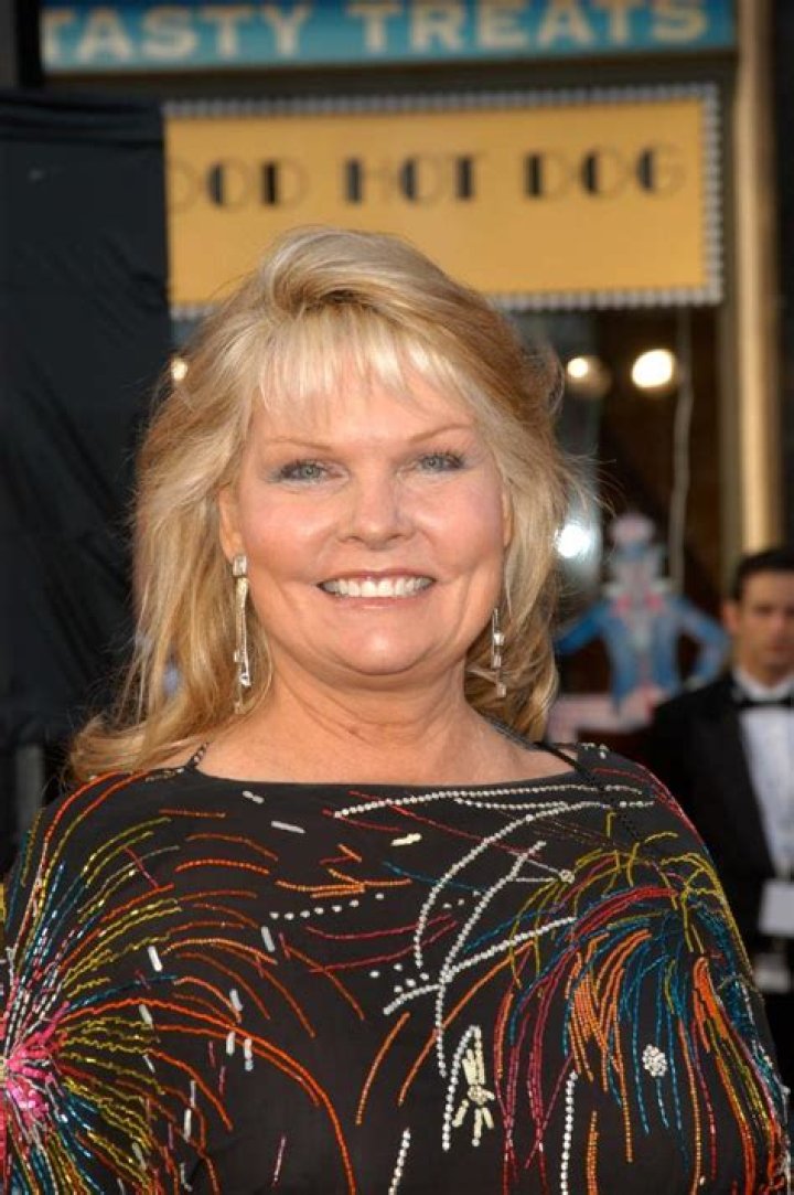 Where is Cathy Lee Crosby now? What is she doing today? Wiki