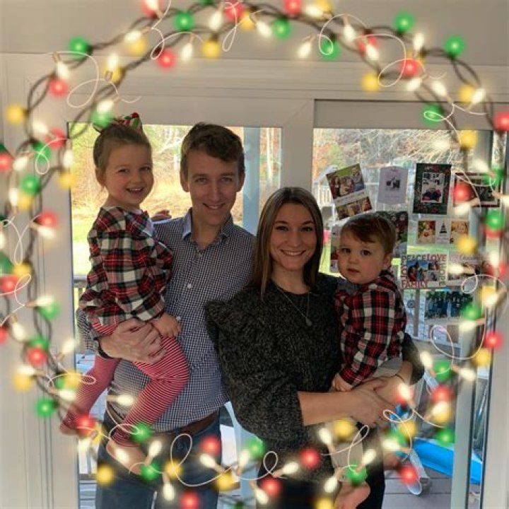 Who Are Lindsay Clancy Parents Mike? Paula, Lindsay Clancy Biography, Husband, Net Worth 2023