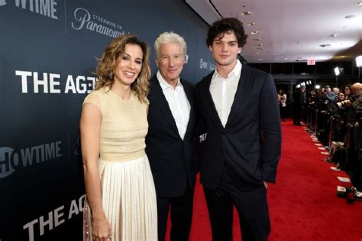 Who Are Richard And Angela Hutchinson? Know About Their Age, Job, Education, And Instagram