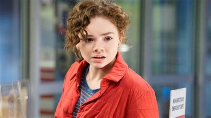 Who is Anna on Chicago Med cast? Hannah Alligood returns