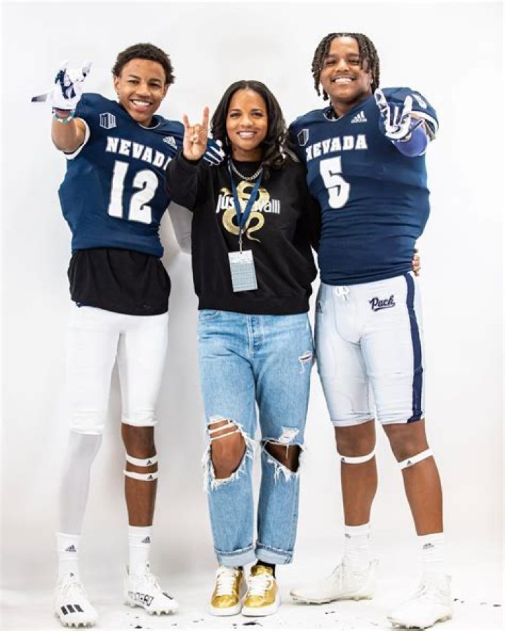 Who Is Atoya Burleson? Married Life & Kids