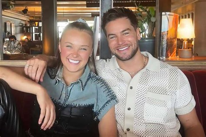 Who Is Joshdub Dating 2023? The Mystery of His Current Relationship Status and Dating Adventures!!