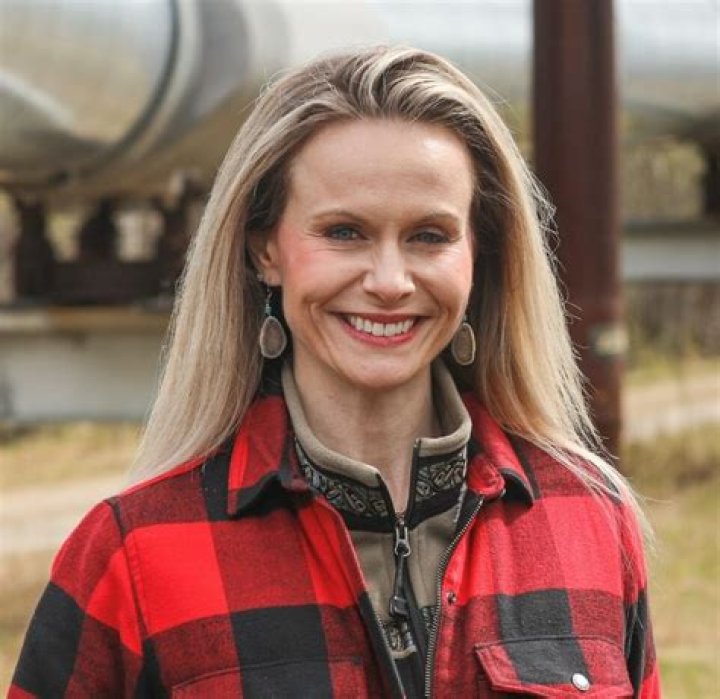 Who Is Kelly Tshibaka? Alaska Senate Race Candidate Wikipedia Bio