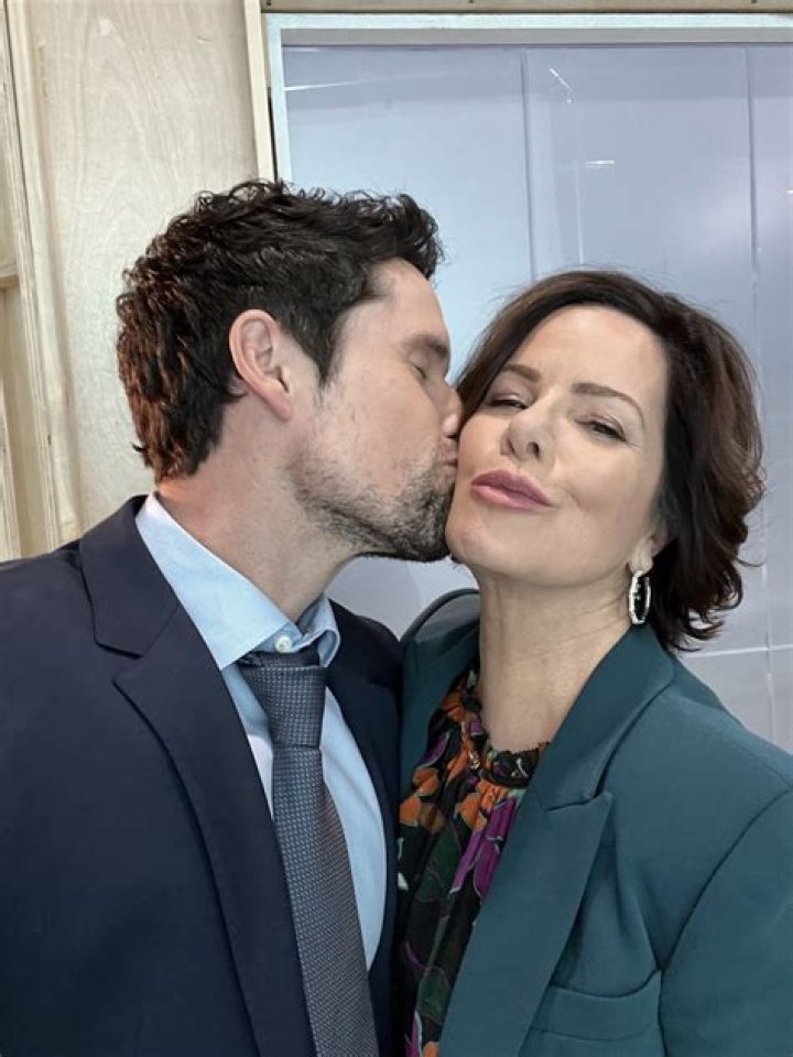 Who is Marcia Gay Harden Dating? | Relationships Boyfriend Husband