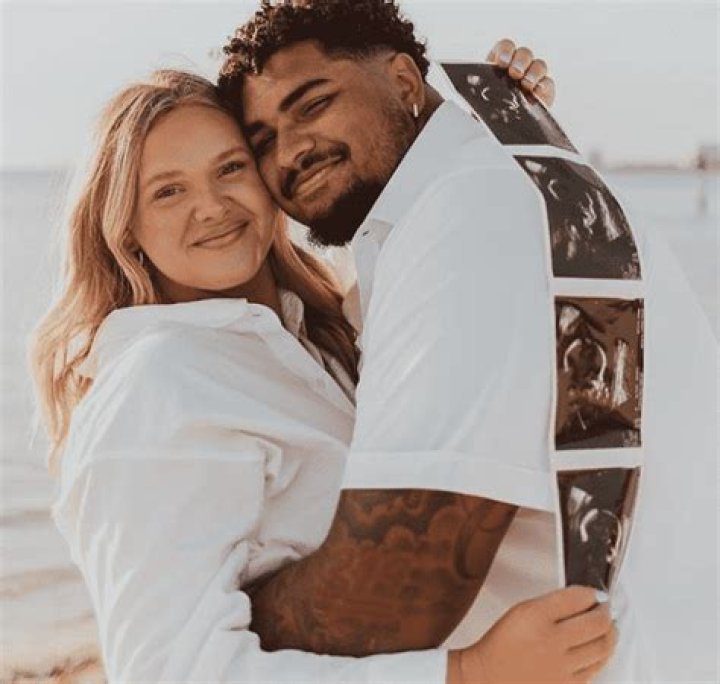 Who is Meredith Sutton, and Is She Pregnant? Tristan Wirfs’ Love Story Revealed