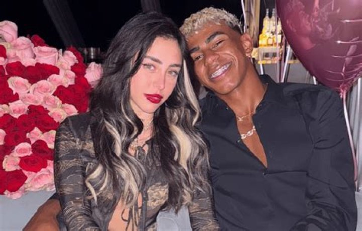 Who is Micol Duncan Merriman Dating? | Relationships Boyfriend Husband