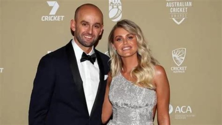 Who Is Nathan Lyon Wife? Know All About Emma McCarthy 