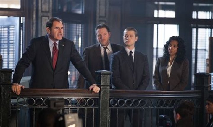 Who Plays 'Gotham's Mayor? Richard Kind Is A Character Actor & Friend To an A-List Batman