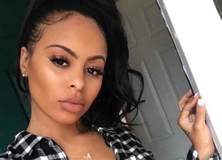 ‘Who You Kidding?’: Alexis Skyy’s Sexy, Makeup-Free Pic Goes Left After Fans Point Out She Is, In Fact, Wearing Makeup