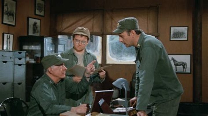 Why Did Frank Burns Actor Larry Linville Leaves M*A*S*H?