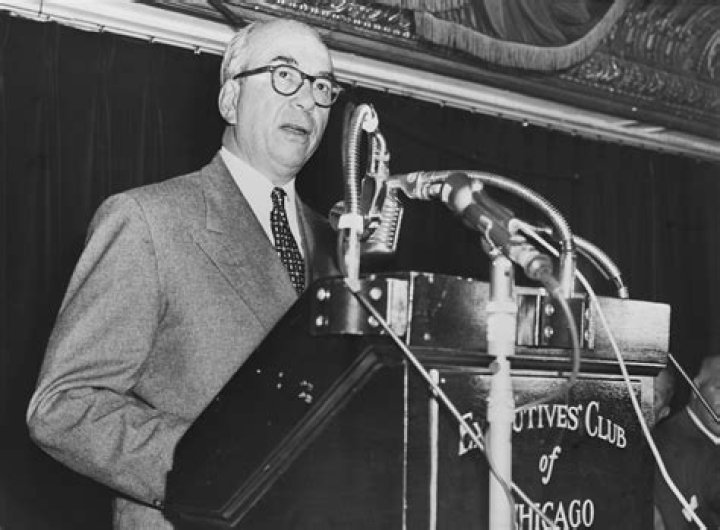 Why Did Lewis Strauss Hate Oppenheimer? – Relationship Explained