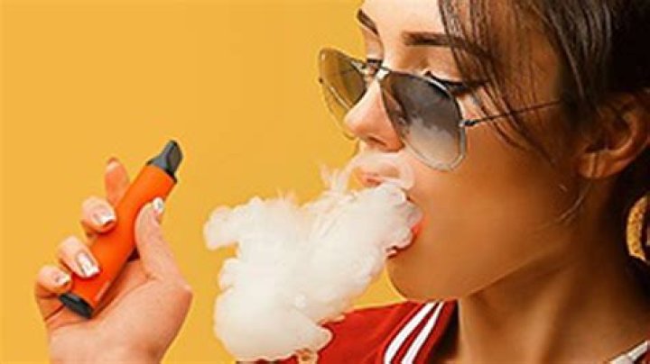 Why have Elf bar vapes been recalled and are they going to be banned?