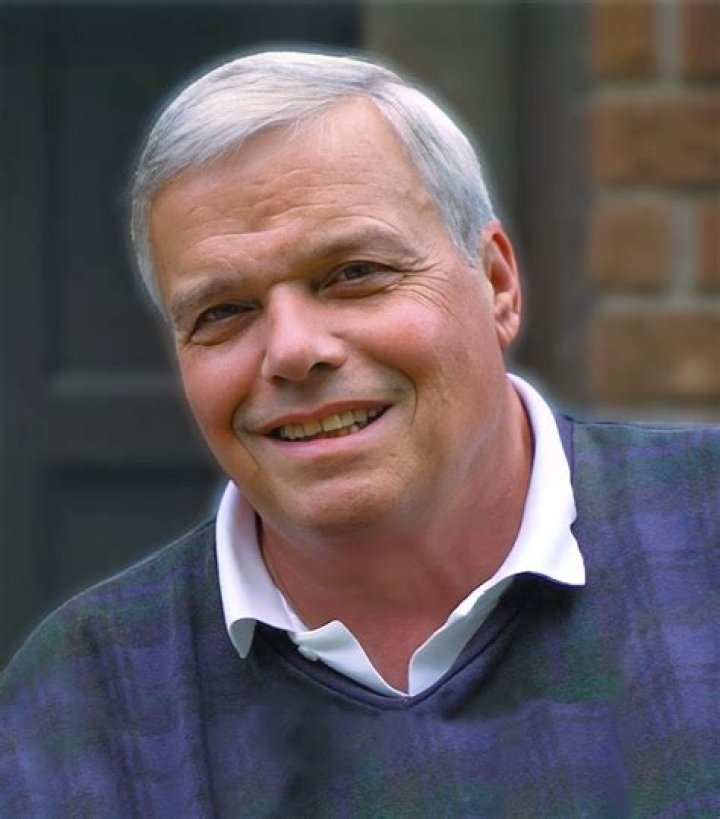 
William Ainsworth
Net Worth

