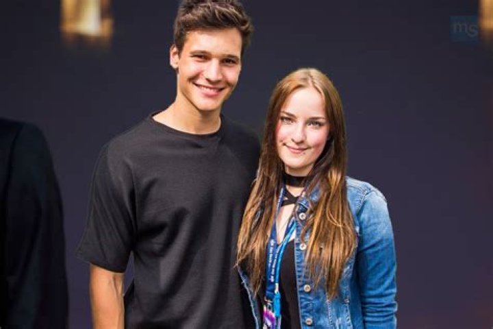 Wincent Weiss's Girlfriend: A Deep Dive Into His Personal Life