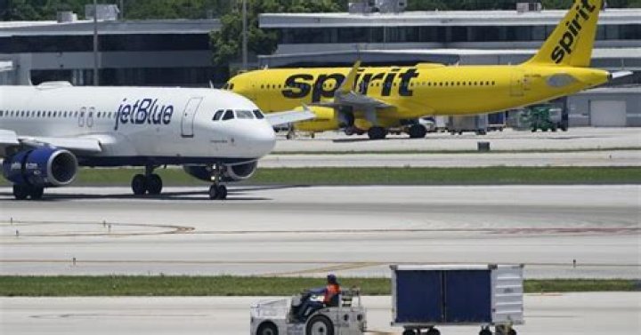 With merger scuttled, Spirit Airlines faces an uncertain future. Is bankruptcy a possibility?