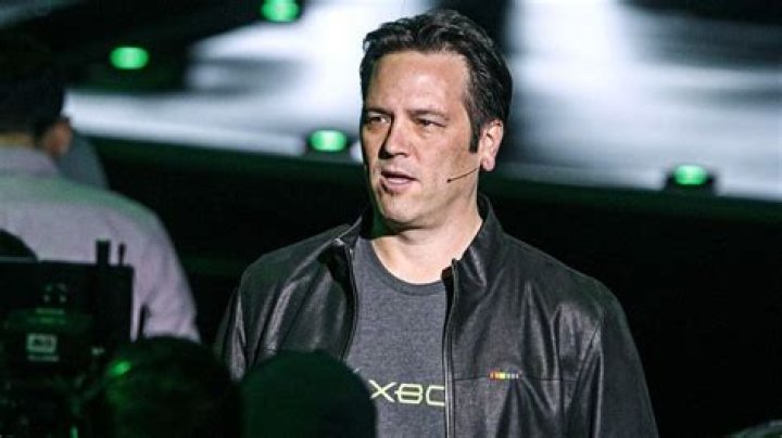 Xbox Exec Phil Spencer Thinks Console Wars Are Dumb