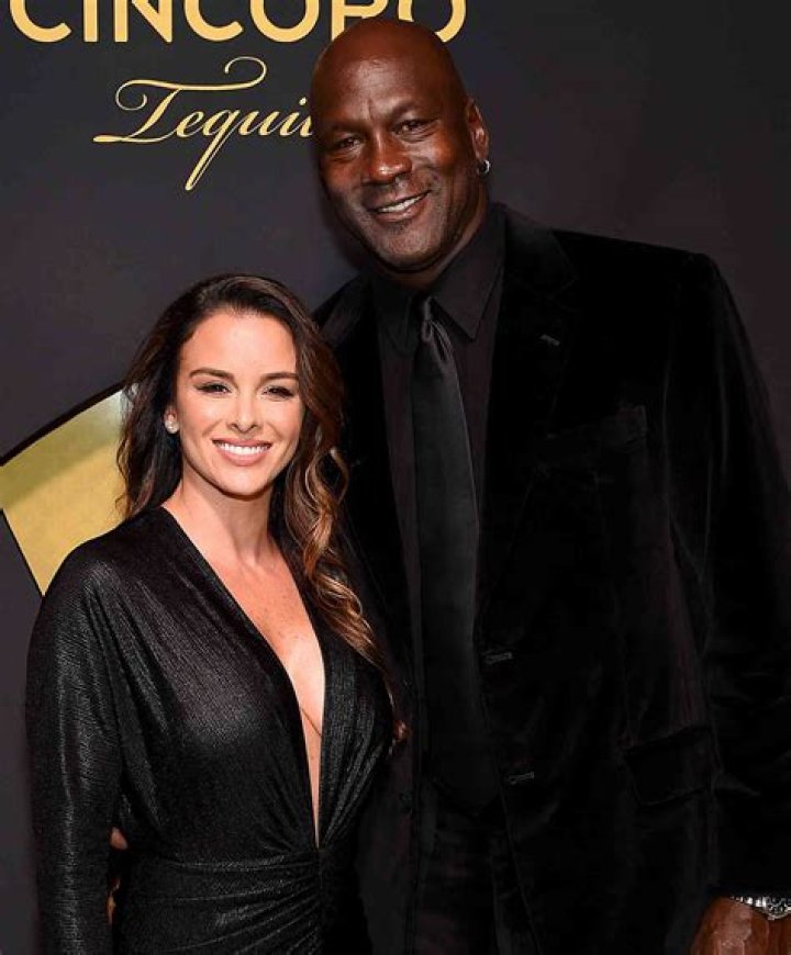 Yvette Prieto | All About Michael Jordon's Wife [ 2023 Update]