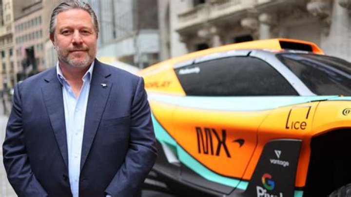 Zak Brown Net Worth: Cars & Business [2023 Update]
